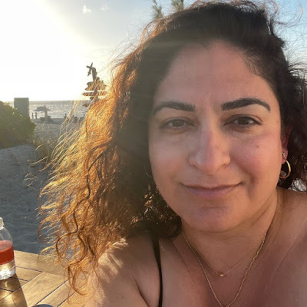 Meet your Posher, Setareh